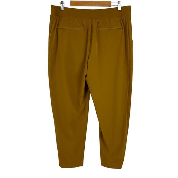 Athleta Brooklyn Ankle Tapered Leg Ribbed Textured Joggers Pant Brass Yellow 16 - Picture 9 of 16